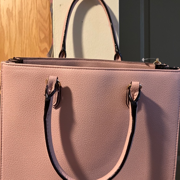 VS NWT light pinkish/plum colored Purse - Picture 3 of 7